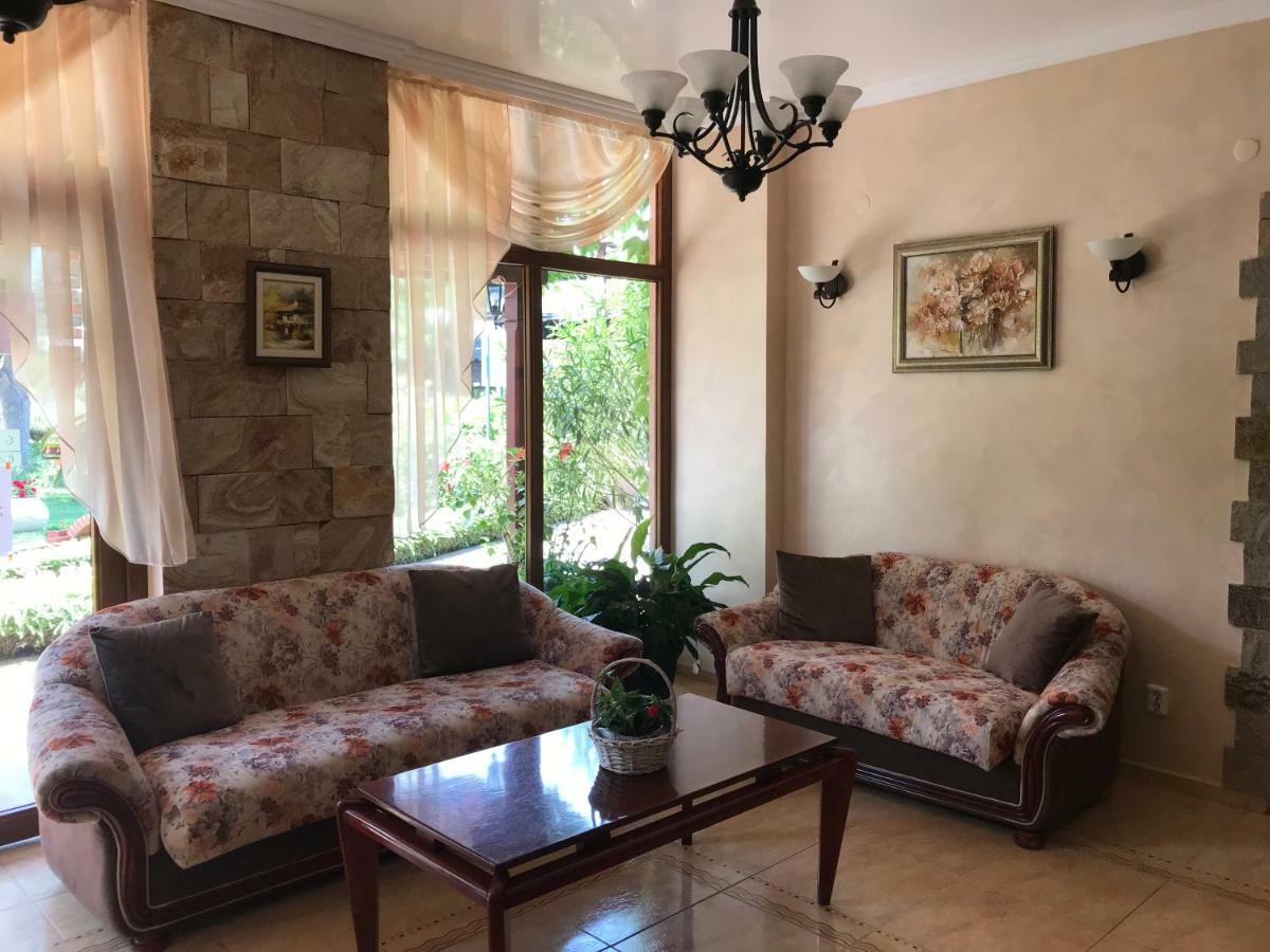 Oleander House And Tennis Club Slantchev Briag Extérieur photo
