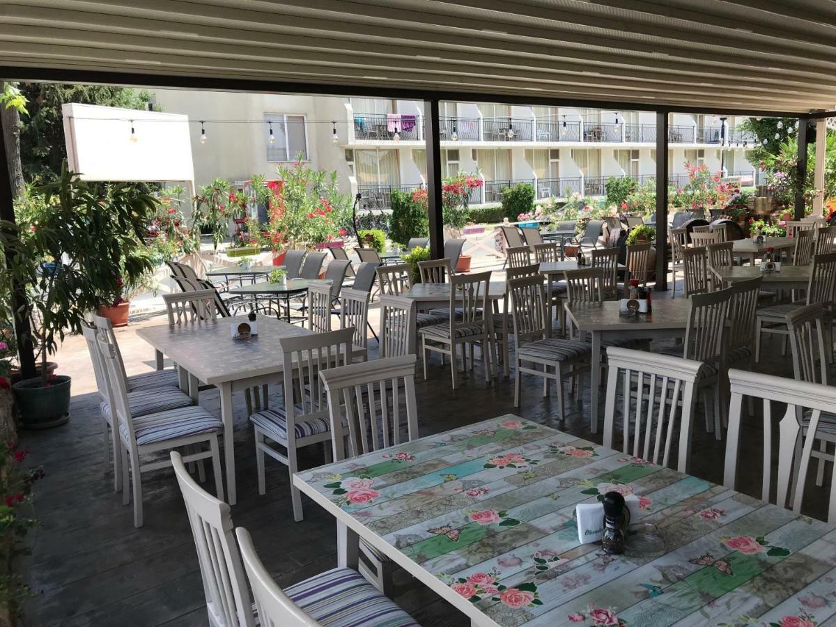 Oleander House And Tennis Club Slantchev Briag Extérieur photo